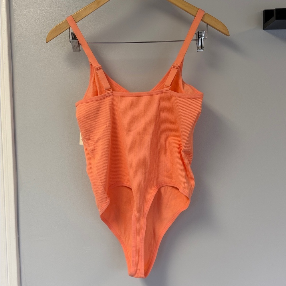 NWT Colsie Bodysuit - Picture 4 of 4